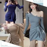 ราคา พร้อมส่ง เดรสสั้น แขนยาว ดีไซน์ปาดไหล่ 1 ข้าง แต่งสายผูกเอว สไตล์สาวเวียดนาม เก๋ๆ ผ้าเรยอน ยืดได้เยอะมาก (44057631395)
