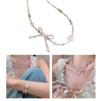 ราคา สร้อยคอกุญแจโชคเกอร์พร้อมวัสดุคริสตัลเทียม (47559473708)