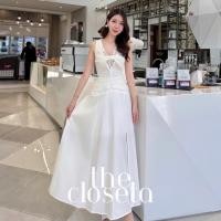 ราคา THE CLOSETA LB390 แม็กซี่เดรสสีขาวทรงคอวีแต่งขอบอกลูกไม้ กระโปรงทรงเอยาวผ่าข้าง (24540159823)