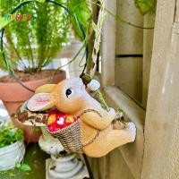 ราคา Honeyba 1PCSเรซิ่นสัตว์ขนาดเล็กกระรอกกระต่ายลิงDuจี้รูปปั้นสวนMiniatureภูมิทัศน์ตกแต่งสวนกลางแจ้งรูปปั้นNice (41830786853)