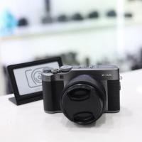 ราคา กทม ส่งด่วน Fuji xa5 Dark silver พร้อมเลนส์ การทำงานเต็ม ระบบ เมนูไทย มีwifi สภาพใหม่ หน้าจอปรับกางได้ (8412650914)