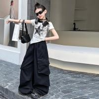ราคา เสื้อยืดพิมพ์และชุดเอี๊ยมขากว้างสำหรับเด็กผู้หญิง ชุดสองชิ้น อายุ 5 14 ปี (55007511758)