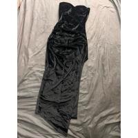 ราคา เดรสยาว มือสอง อก30 32 เกาะอก มีฟองน้ำ ผ้ากำมะหยี่ ซิปหลัง ผ่าข้าง (51009477830)