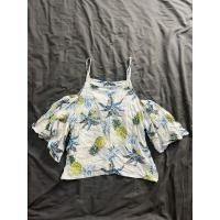 ราคา เสื้อสายเดี่ยว มือสอง อก32 34 เว้าไหล่ ผ้าสปัน ลายสับปะรด (46506803886)