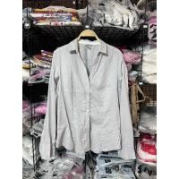 ราคา เสื้อเชิ้ต มือสอง ป้าย h m อก38 ลายจุด (44480683837)
