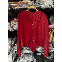 ราคา เสื้อเชิ้ต มือสอง ป้าย zara อก38 ผูกเอว สีแดง (46959003914)