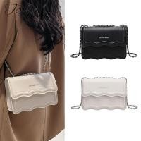 ราคา พร้อมส่ง กระเป๋าสะพายข้างทรงสี่เหลี่ยมเล็ก สีพื้นเรียบ สไตล์ลำลอง ดีไซน์มินิมอล สายโซ่แบบเรโทร TN (47009228520)