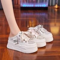 ราคา Hellomyshoes รุ่น G21 รองเท้าผ้าใบเปิดส้น สไตล์ติดแกรม สวยงามหรูหรา รองเท้าแฟชั่นนำเข้า พื้นกันลื่น เสริมส้น 7 CM (57001881136)