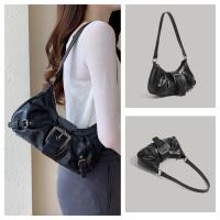 ราคา S LSHOP กระเป๋าคล้องไหล่ Retro Style Inspired by Fendi กับการออกแบบอย่างง่ายและTextureเรโทร เหมาะสำหรับวันทำงานหรือออกนอกสถานที่ในสไตล์ Casual Luxury (43026663852)