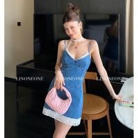 ราคา ทั้งร้านลดราคา Slim fit Slimmer Look Denim Lace Stitching Sling Dress กระโปรงสั้นสุดเก๋ (47060710793)