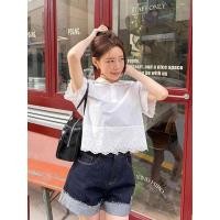 ราคา เสื้อแขนสั้นลายปักดอกไม้สไตล์ทหารจากคอลเล็กชัน French Chic จาก Muuxi (41030046993)