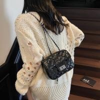 ราคา กระเป๋าสี่เหลี่ยมเล็ก Rhombus Chanel inspired ทรงคล้องไหล่ Western style สำหรับการเดินทางและสวมใส่ง่ายทุกวัน (47007132332)