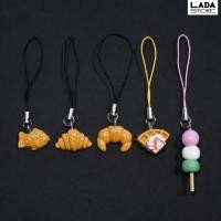 ราคา พวงกุญแจดินปั้น ขนมปลาไทยากิ ครัวซ็องดินปั้น วาฟเฟิลดินปั้น ดังโงะ ทำจากดินปั้นแฮนด์เมด DIY (25437593026)
