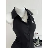 ราคา เสื้อเชิ้ตแขนกุด เข้ารูปตัดรูปสวม ปักลายปักสีขาว (26088623046)