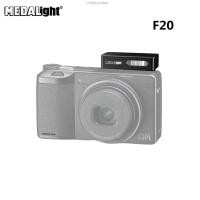 ราคา MEDALight F20 มินิกล้องแสงแฟลช Speedlite มาตรฐานรองเท้าร้อนสําหรับ Ricoh GR4 GR3 GR3X กล้อง (43829431663)