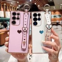 ราคา SAMSUNG สําหรับsamsung Galaxy S23FE S21FE S20FE S24 S23 S22 S21 Ultra S24 S23 S22 S21 PlusหรูหราชุบLove Heartสายรัดข้อมือเลนส์ป้องกันซิลิโคนนุ่มกรณี (29253404557)