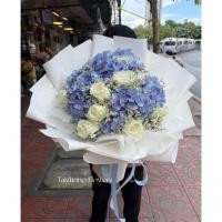 ราคา ส่งด่วน กทม ปริมณฑล ช่อดอกไฮเดนเยียสดแซมด้วยดอกกุหลาบสด ช่อดอกไม้สด (48410852090)