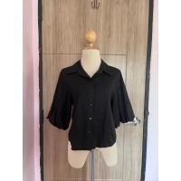 ราคา เสื้อเชิ้ตสีดำ แขนบอลลูน (52810083311)