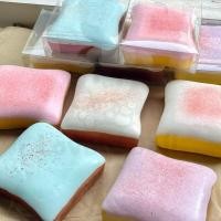 ราคา Squishy Toast Bread Squeeze Toy ของเล่นแฮมเบอร์เกอร์และบิสกิตตลก Fidget สําหรับเด็กและผู้ใหญ่ บรรเทาประสาทสัมผัสและความวิตกกังวลบรรเทา (44660741804)