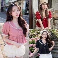ราคา เสื้อคอบัวขอบลูกไม้ มีเชือกผูกโบว์ แต่งกะดุม น่ารักๆ มี2ไซส์ (52960446205)