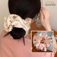 ราคา Retro Sparkle ยางรัดผมสไตล์เกาหลี โดนัทม้วนผม ยางรัดผมน่ารักๆใหญ่ ยืดหยุ่นดี ไม่ทำลายเส้นผม (49607077369)