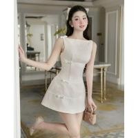 ราคา ชุดเดรสสั้นลูกไม้สีขาว เดรสลุกคุณหนู สินค้าพร้อมส่ง (55800602950)