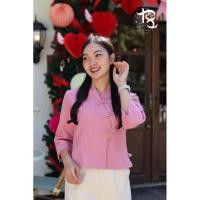 ราคา เสื้อพื้นเมือง ทรงคอวีป้าย แขนสี่ส่วนปลายโค้งสวย ดีเทลงานกระดุมจริงถักดอกไม้handmade ใส่สบายอัดกาวอย่างดีทั้งตัว (29274882629)