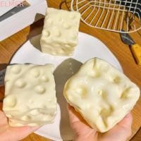 ราคา ELMER ชีส Squeezed Cube Super Soft สมจริงชีสหยิก แบบพกพาความวิตกกังวลบรรเทาสีเหลือง สีชมพู TPR ยักษ์ชีสบีบของเล่นตกแต่งบ้าน (47461435763)