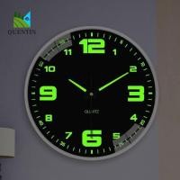 ราคา นาฬิกาแขวนเรืองแสง QHENTIN นาฬิกาแขวนควอตซ์ทรงกลมเงียบ แสงเรืองแสงในร้านค้านาฬิกาดิจิตอลแฟชั่นพลาสติกที่มีความแม่นยําในเวลามืด (52711645686)