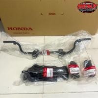 ราคา เหล็กพักเท้าหน้า แป้นพักเท้า ยางพักเท้าเวฟ125S R บังลม แท้ศูนย์ ได้4ชิ้น (46857241210)