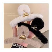 ราคา คีมฉลามน่ารักสำหรับรวบผม kuike103 th (43457188204)