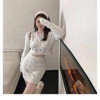 ราคา พร้อมส่ง พรีออเดอร์ 15 20 วัน Set เสื้อ กระโปรงไหมพรม (18175531980)