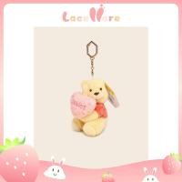 ราคา Disney ของแท้ Winnie The Pooh Hug Love จี้ตุ๊กตาน่ารักพวงกุญแจของขวัญกระเป๋าแฟน (47011567477)