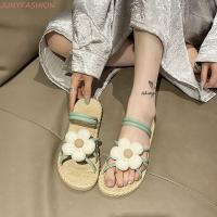 ราคา JUNYFASHION ฤดูร้อนรองเท้าแตะดอกไม้ วันหยุดสวมใส่ผู้หญิงรองเท้าแตะแบน แฟชั่นโบฮีเมียนสานออกแบบรองเท้าแตะหญิงชายหาด Flip Flops นักเรียน (56561435606)