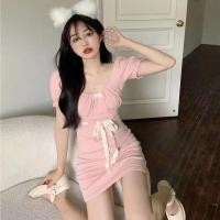 ราคา Swan shop ชุดเดรสกระโปรงสั้นเหนือเข่าสีชมพู ผูกเอวได้ สไตล์แนวหวานสำหรับผู้หญิง เนื้อผ้าดีใส่สบาย รุ่นใหม่ (19300453275)