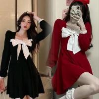 ราคา Swan shop กระโปรงสั้นแขนยาว ทรงเอ สไตล์หวาน แต่งลูกไม้ มีสีแดง ดำ พร้อมส่งจากไทย (15278156747)