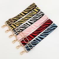 ราคา 3 8เซนติเมตรกว้างกระเป๋าสายปักพรางลายที่มีสีสันสายคล้องไหล่กว้างหญิงกระเป๋าเปลี่ยนสายคล้องไหล่กระเป๋าเป้สะพายหลังสายคล้องไหล่ เมส20260623 (46262762770)