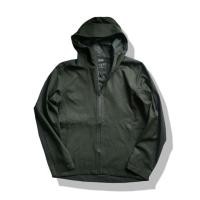 ราคา Uniqlo Olive Green Blocktech 3D Cut Hooded Parka Jacket M01 มือสอง รอบอก 46 (53659982281)