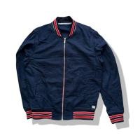 ราคา Zara Man Navy Blues Bomber Jacket รอบอก 48 (29581815311)