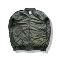 ราคา H M Green Bomber Jacket รอบอก 45 (29176889122)