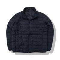 ราคา Uniqlo Black Lightweight Down Puffer Jacket รอบอก 48 (27187475701)