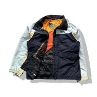 ราคา Volcom Stone Boardwear Snow Jacket S มือสอง รอบอก 45 (54206850297)