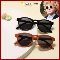 ราคา SWEETYX แว่นกันแดดเด็ก แว่นกันแดดซิลิโคนยืดหยุ่นกรอบกลม วินเทจสบายพร้อมสายปรับได้แว่นตานิรภัยเด็กแว่นตาสําหรับอายุ 0 3 (56762397983)