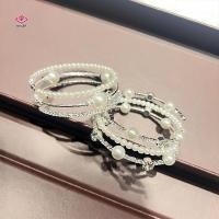ราคา สร้อยข้อมือคริสตัลเพอร์ลและคิวบิกไซร์โคเนีย พร้อมไพลินระยิบระยับ เหมาะสำหรับงานแต่งงาน (48459182159)