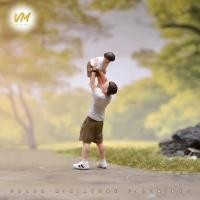 ราคา ทาสี Miniatures 1 64 Scale พ่อและ Son เล่นฉาก Diorama Action Figure Tiny People Model สําหรับรถยนต์ตกแต่งคอลเลกชัน (50361902202)