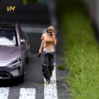ราคา ทาสี Miniatures1 64 Scale Girl เดินกับแว่นตากันแดดฉาก Diorama Action Figure Tiny People Model สําหรับรถยนต์ตกแต่งคอลเลกชัน (57561149399)