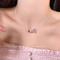 ราคา สร้อยคอหัวใจคริสตัลสีชมพูสำหรับผู้หญิง เพ่งประกายหรูหรา (42614930915)