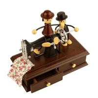 ราคา Kiss Wind Up Music Box กลไกจักรเย็บผ้า กล่องดนตรี เครื่องประดับตกแต่งบ้าน (55863479442)