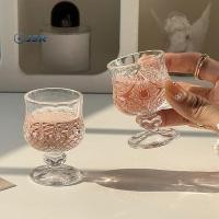 ราคา J R สไตล์เกาหลีแกะสลักนูนถ้วยแก้ว Goblet ขนาดเล็กสําหรับ Soju สาเกเหล้าสั้น Stemmed Glass (55614296709)