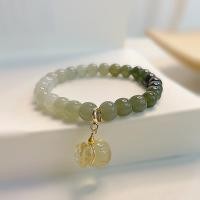 ราคา หยกเหอเทียนธรรมชาติบริสุทธิ์หยกสีเขียวหยกขาวสร้อยข้อมือหยกไล่ระดับสร้อยข้อมือของขวัญสีเขียวทะเลสาบใสสําหรับผู้หญิง (50261993874)